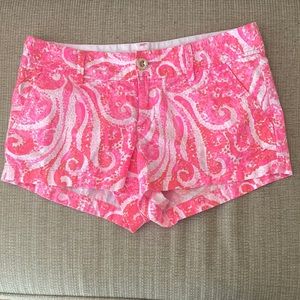 Lilly Pulitzer shorts, pink and white, size 6